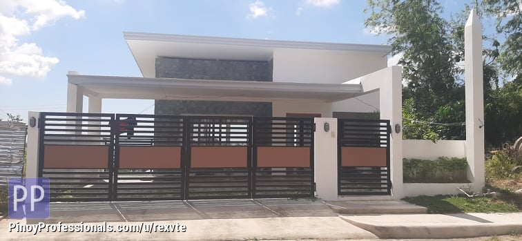 House for Sale - OVERLOOKING TO CEBU CITY HOUSE FOR SALE IN VISTA GRANDE