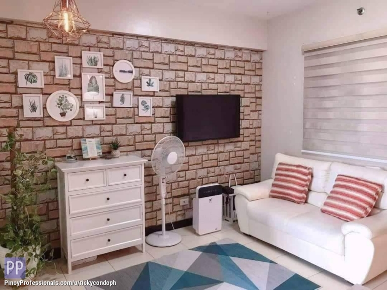 Apartment and Condo for Sale - 1 Bedroom condo for sale with parking in Las Pinas