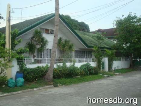 House for Sale - (SOLD) A Split type Property house and lot For sale in bf Heva (SOLD)